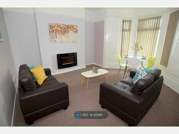 1 Bedroom Flat To Rent In Newport, Newport NP20