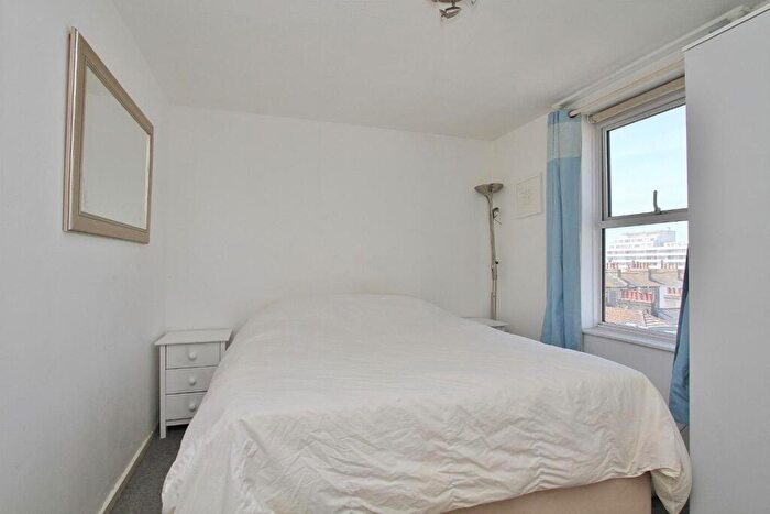 1 Bedroom Flat To Rent In Sillwood Place, Brighton, BN1