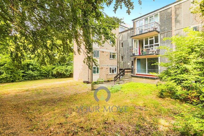 1 Bedroom Flat To Rent In Valleyside, Hemel Hempstead, Hertfordshire, HP1