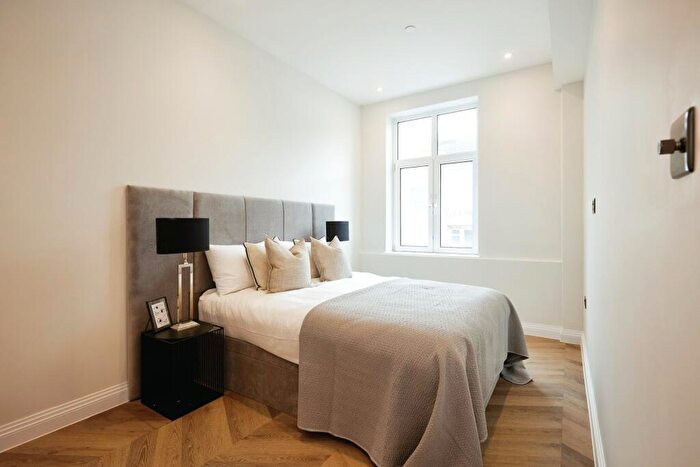 2 Bedroom Apartment To Rent In Princes, DT1