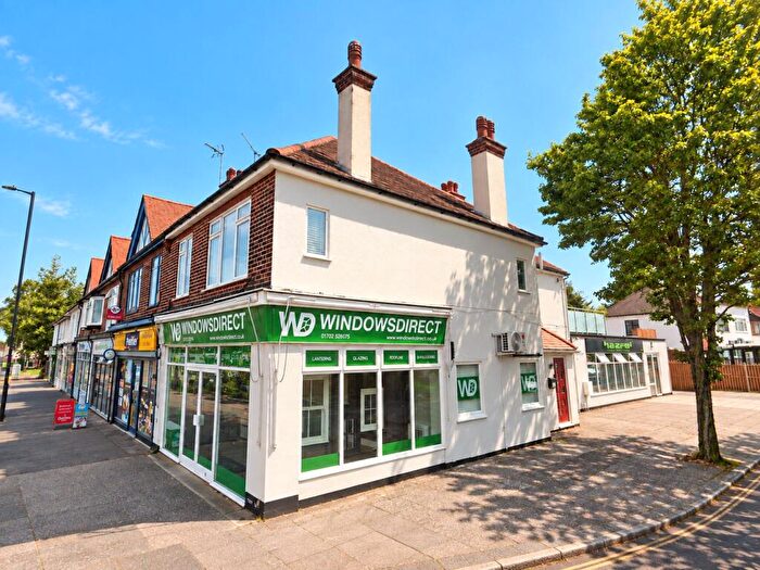 2 Bedroom Apartment To Rent In Hobleythick Lane, Westcliff-on-Sea, Essex, SS0