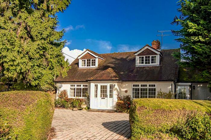 3 Bedroom Detached House For Sale In Harptree Cottage, Aldworth, RG8
