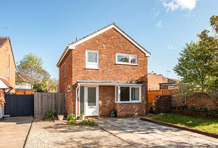 3 Bedroom Detached House For Sale In Read Way, Bishops Cleeve, Cheltenham, Gloucestershire, GL52
