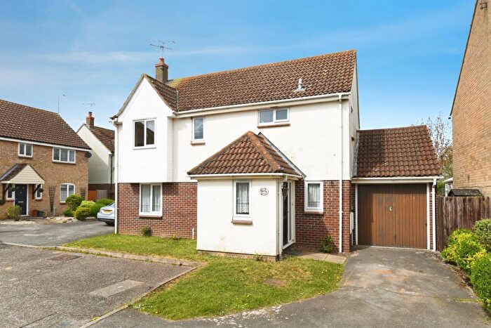 4 Bedroom Detached House For Sale In Hopkins Mead, Chelmer Village, Chelmsford, CM2