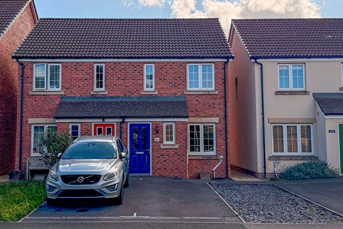 2 Bedroom Semi-Detached House For Sale In Hardys Road, Bathpool, Taunton, TA2