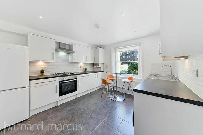 2 Bedroom Flat To Rent In Edith Road, London, W14