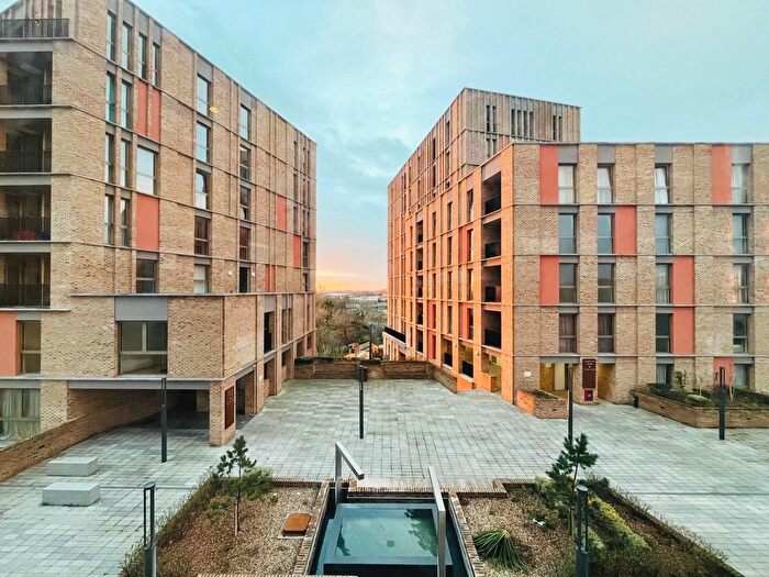 1 Bedroom Serviced Flat To Rent In Baddiel House, Oberman Road, Dollis Hill, NW10