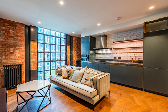 Studio To Rent In Switch House West Circus Road West Battersea, London, SW11