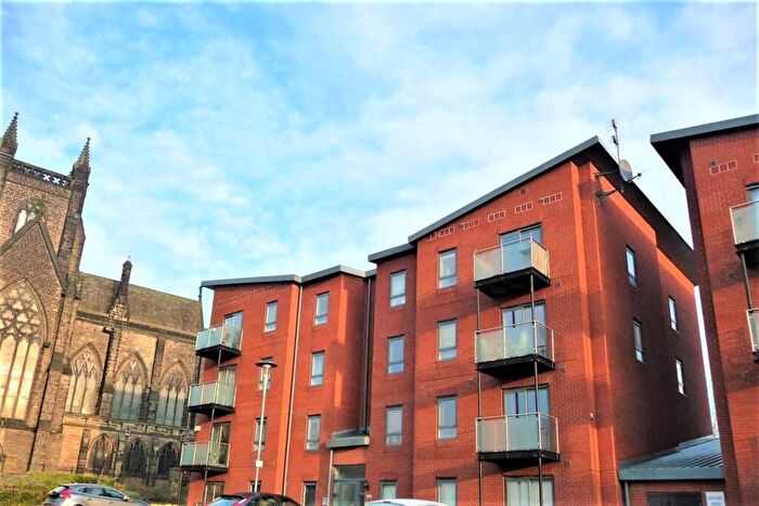 2 Bedroom Apartment To Rent In Bouverie Court, Leeds, LS9