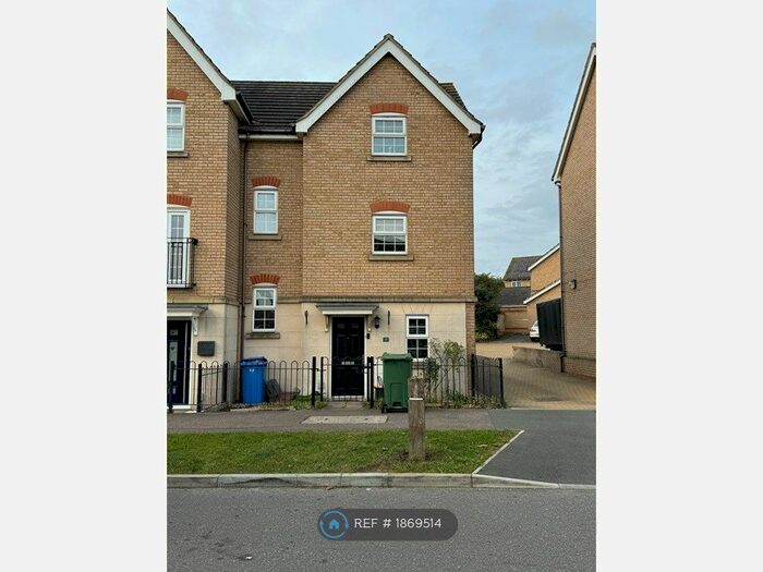 2 Bedroom End Of Terrace House To Rent In Nettle Way, Minster On Sea, Sheerness, ME12