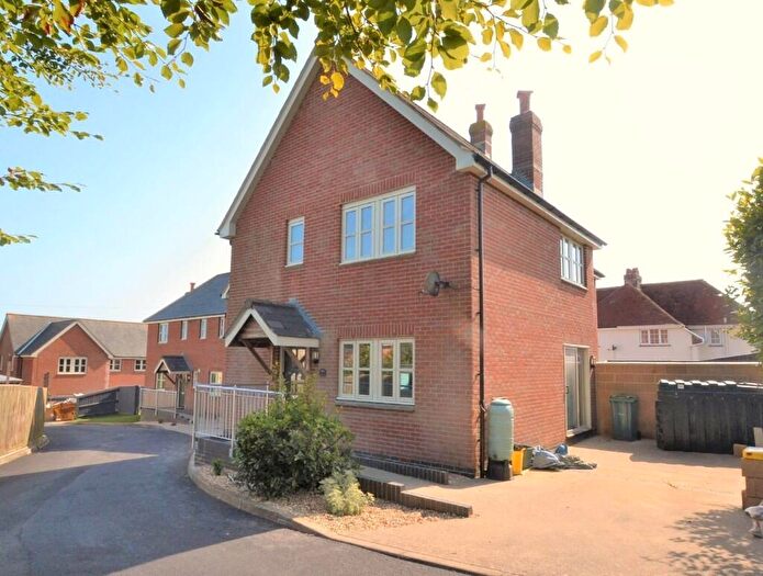 3 Bedroom Terraced House To Rent In Ivy Close, Newport Road, Niton, PO38