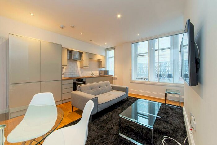 3 Bedroom Apartment To Rent In Chaucer Building, Grainger Street, Newcastle Upon Tyne, NE1