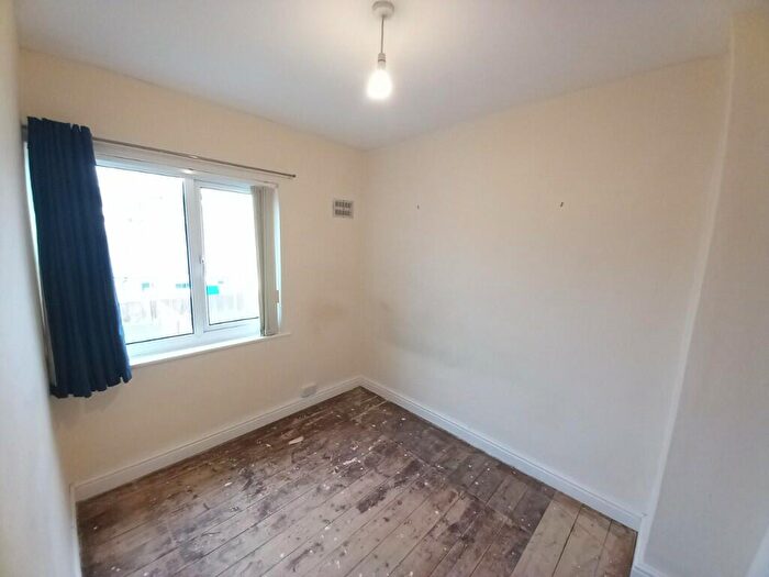 3 Bedroom End Of Terrace House For Sale In Bangor, Gwynedd, LL57