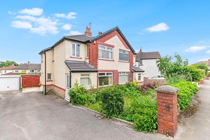 3 Bedroom Semi Detached House For Sale In Nursery Road, Guiseley, LS20