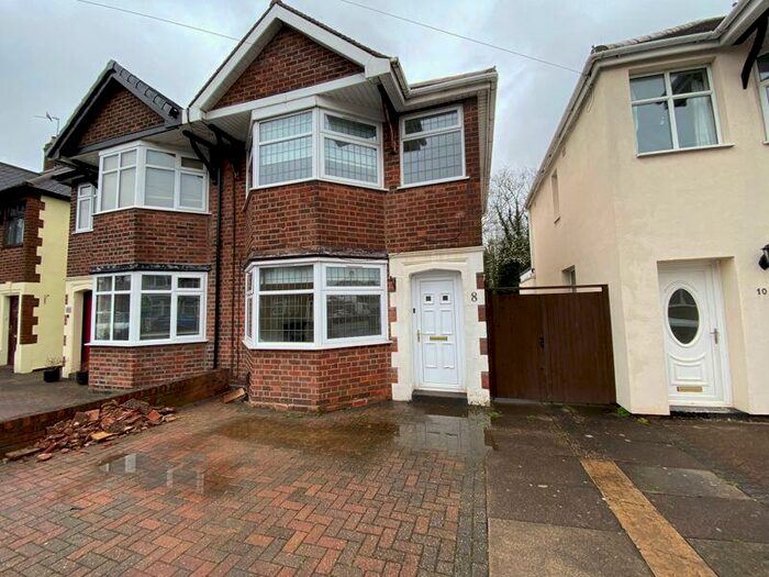 3 Bedroom Semi-Detached House To Rent In St Nicolas Road, Nuneaton, CV11