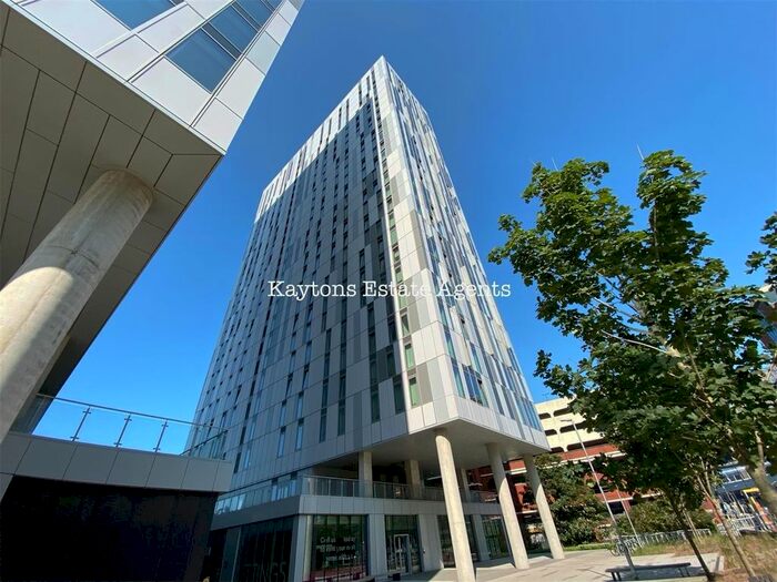 2 Bedroom Flat To Rent In Michigan Point, Michigan Avenue, Salford, M50