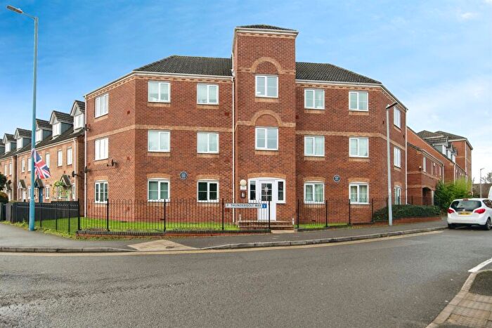 2 Bedroom Flat For Sale In Thunderbolt Way, Tipton, DY4