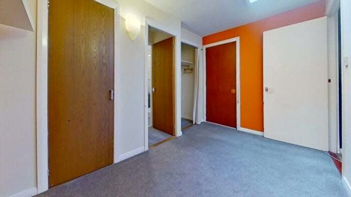 1 Bedroom Flat To Rent In Miller Street, Glasgow, G1