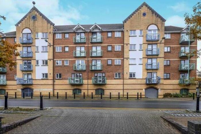 1 Bedroom Flat To Rent In Catrin House, Maritime Quarter, SA1
