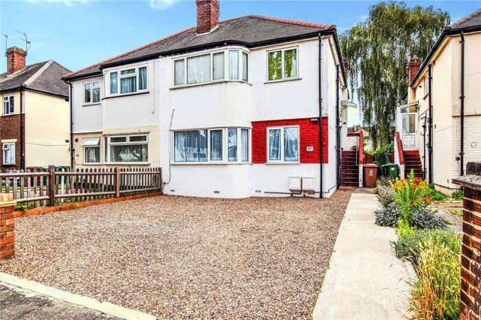 2 Bedroom Maisonette To Rent In Russell Close, Bexleyheath, DA7