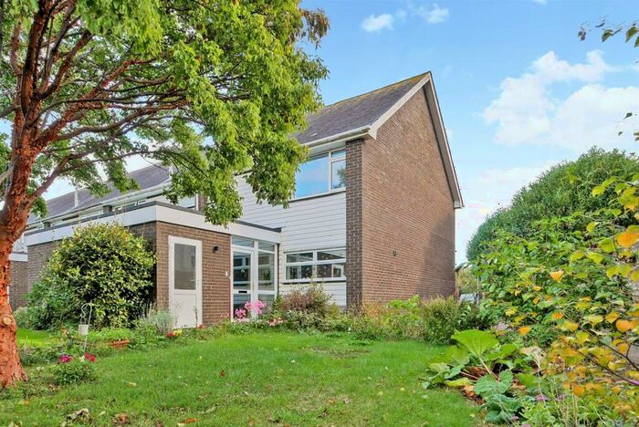 3 Bedroom End Of Terrace House To Rent In Somerstown, Chichester, PO19