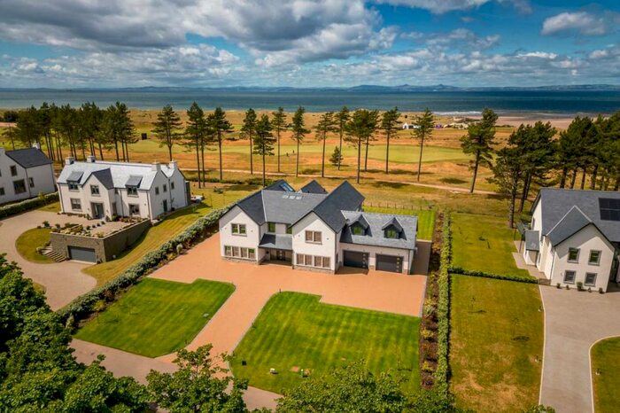 6 Bedroom Detached House For Sale In Muirfield View, Dirleton, North Berwick, EH39