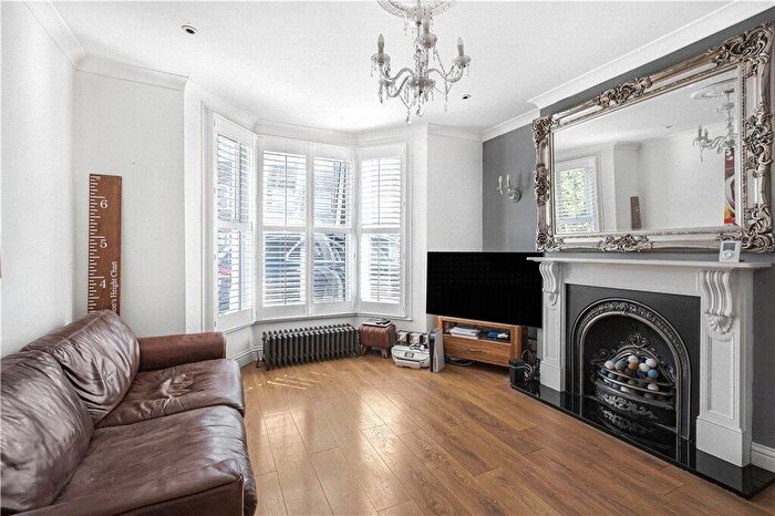 2 Bedroom Apartment For Sale In Clarence Road, Croydon, CR0