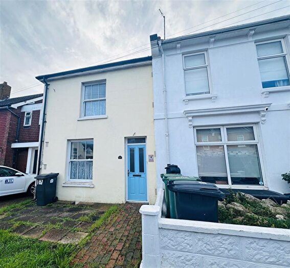 2 Bedroom Terraced House To Rent In Ashford Road, Eastbourne, BN21