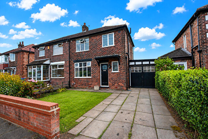 3 Bedroom Semi-Detached House For Sale In Coniston Road, Flixton, M41