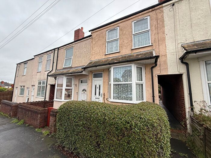 3 Bedroom Terraced House For Sale In Victoria Road, Halesowen, B62