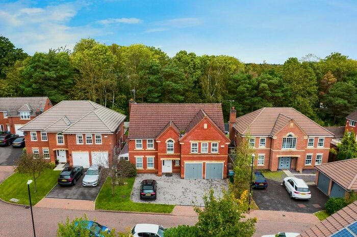 5 Bedroom Detached House For Sale In Heath Green Way, Westwood Heath, Coventry, CV4