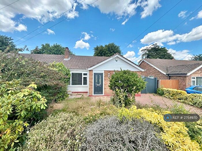 2 Bedroom Bungalow To Rent In Chegworth Gardens, Sittingbourne, ME10