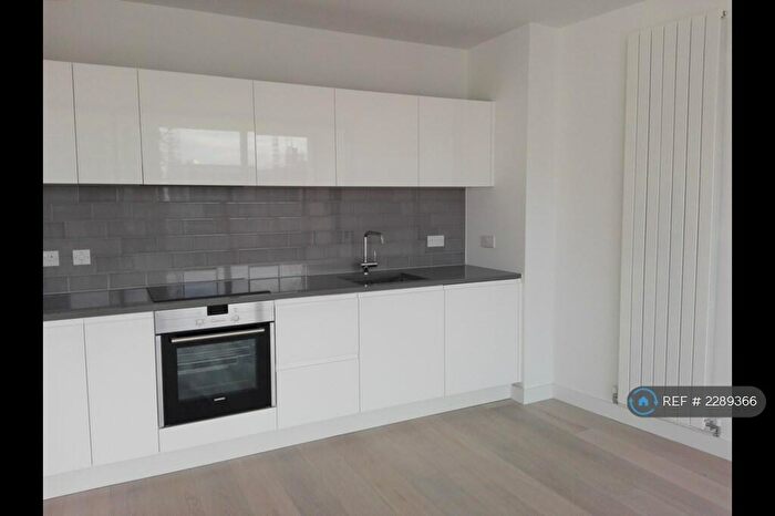 2 Bedroom Flat To Rent In Schooner Road, Royal Wharf, E16