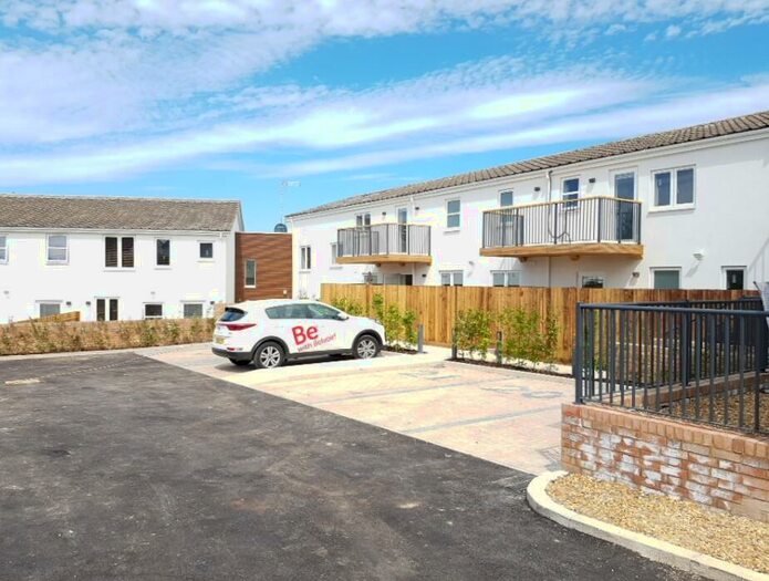 2 Bedroom Flat To Rent In Maidenbower Avenue, Dunstable, LU6