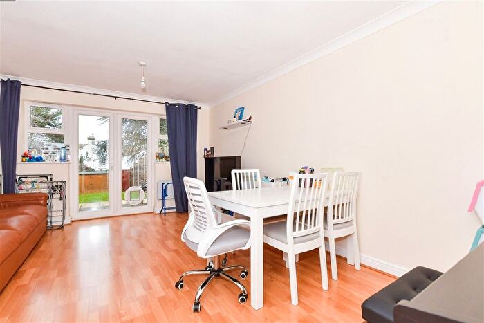 2 Bedroom Terraced House For Sale In Stagshaw Close, Maidstone, Kent, ME15