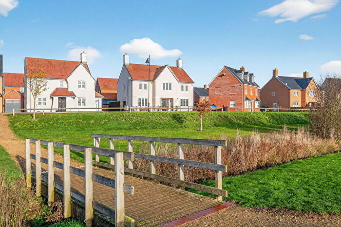 5 Bedroom Detached House For Sale In Plantation View, Silsoe, MK45