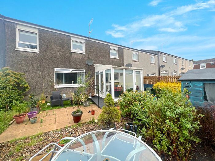 3 Bedroom Semi Detached House For Sale In Richmond Drive, Paisley, PA3