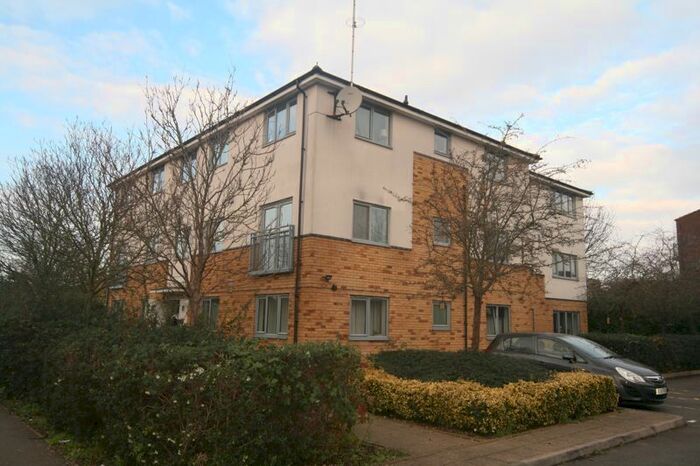 1 Bedroom Flat To Rent In Broadmead Road, Northolt, UB5