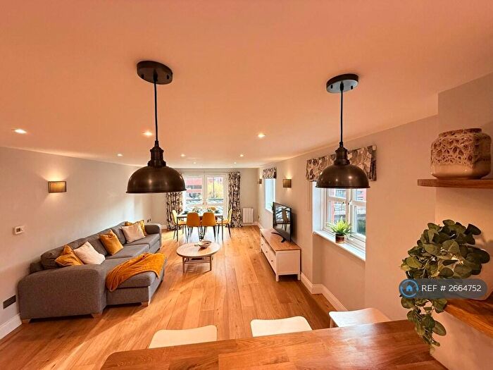 2 Bedroom Penthouse To Rent In Ferryman's Court, St. Philips, Bristol, BS2