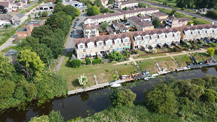 4 Bedroom Terraced House For Sale In Riverdown, March, PE15