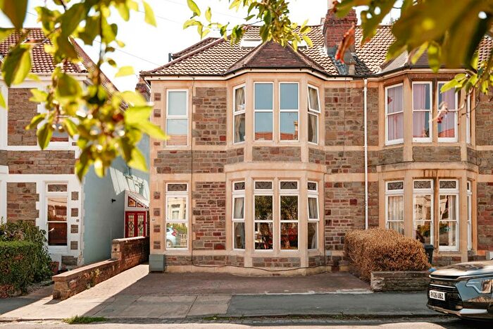 5 Bedroom End Of Terrace House For Sale In Kennington Avenue, Bishopston, BS7