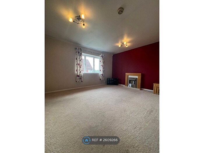 2 Bedroom Flat To Rent In Seaview Crescent, Bridge Of Don, Aberdeen, AB23