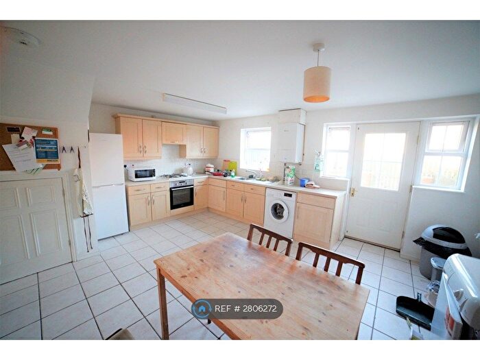 5 Bedroom Terraced House To Rent In Casson Drive, Stapleton, Bristol, BS16