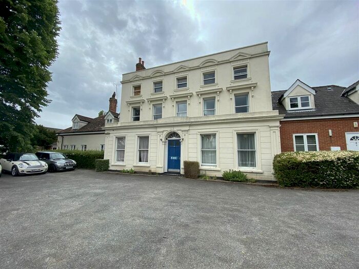 Studio To Rent In Dashwood Road, Gravesend, DA11