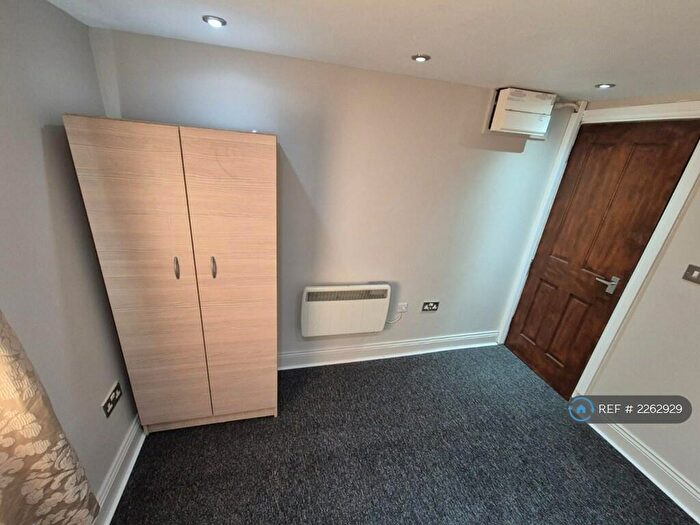 4 Bedroom Terraced House To Rent In Denzil Road, London, NW10