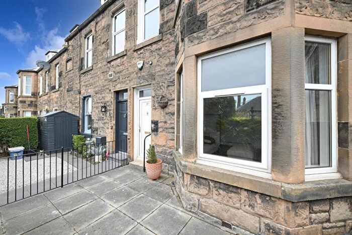1 Bedroom Flat For Sale In Lochend Road, Edinburgh, EH6