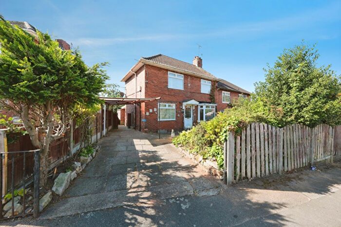 3 Bedroom Semi-detached House For Sale In Lime Crescent, Church Warsop, Mansfield, Nottinghamshire, NG20