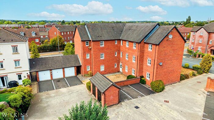 2 Bedroom Flat To Rent In Burwaye Close, Lichfield, Staffordshire, WS13