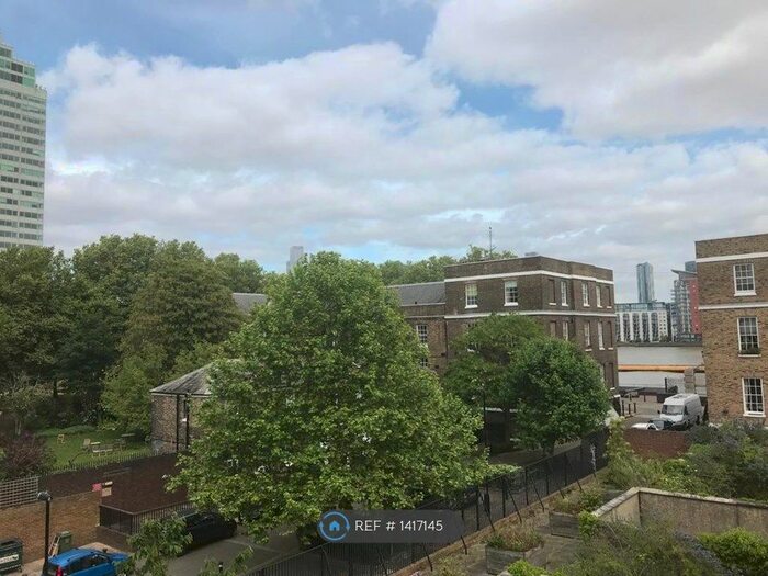2 Bedroom Flat To Rent In Barfleur Lane, London, SE8