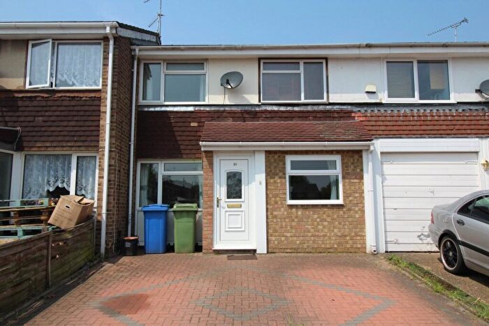 3 Bedroom Terraced House To Rent In Sunnybank, Murston, Sittingbourne, Kent, ME10